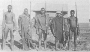 PT-Aramed_Men_at_two_different_Blockhouses-1902