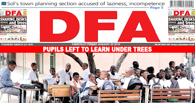 Pupils left to learn under trees